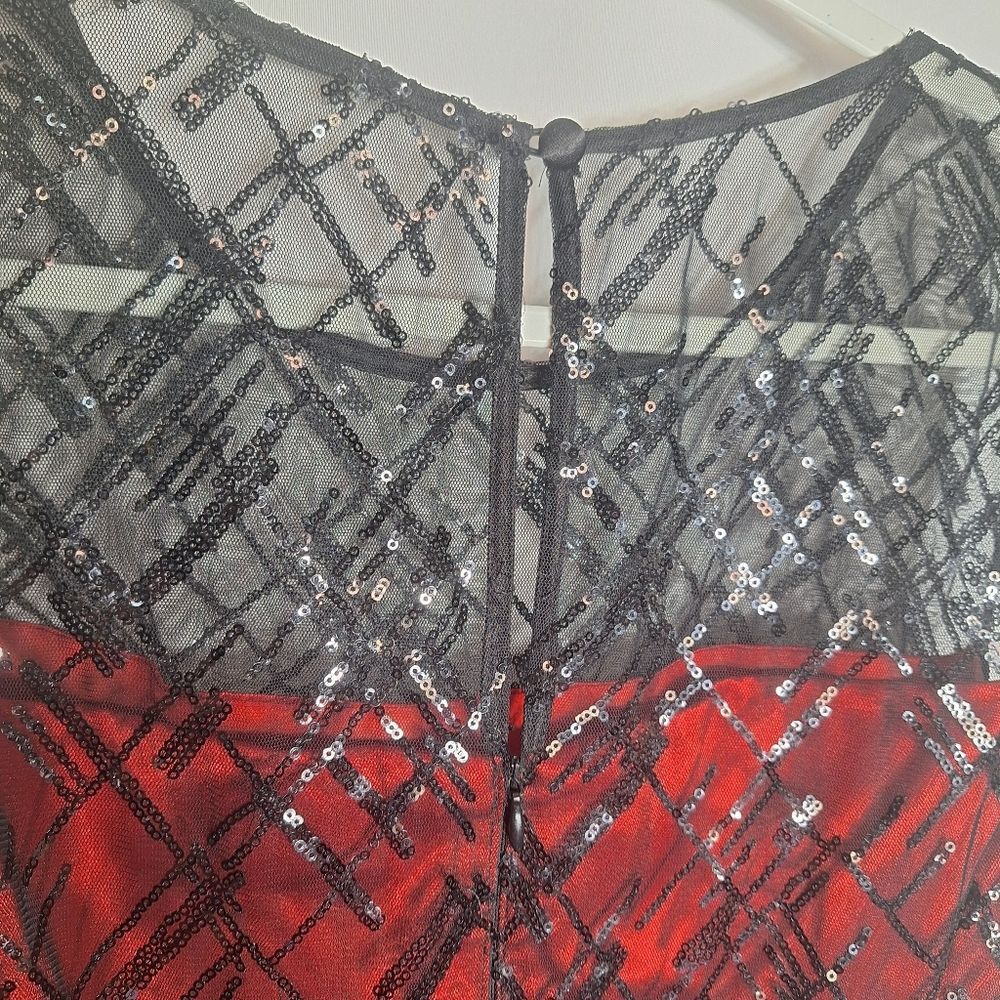 Jessica Howard Sequin Midi Dress Sleeveless Black Red Formal 16 W Womens - Picture 7 of 11